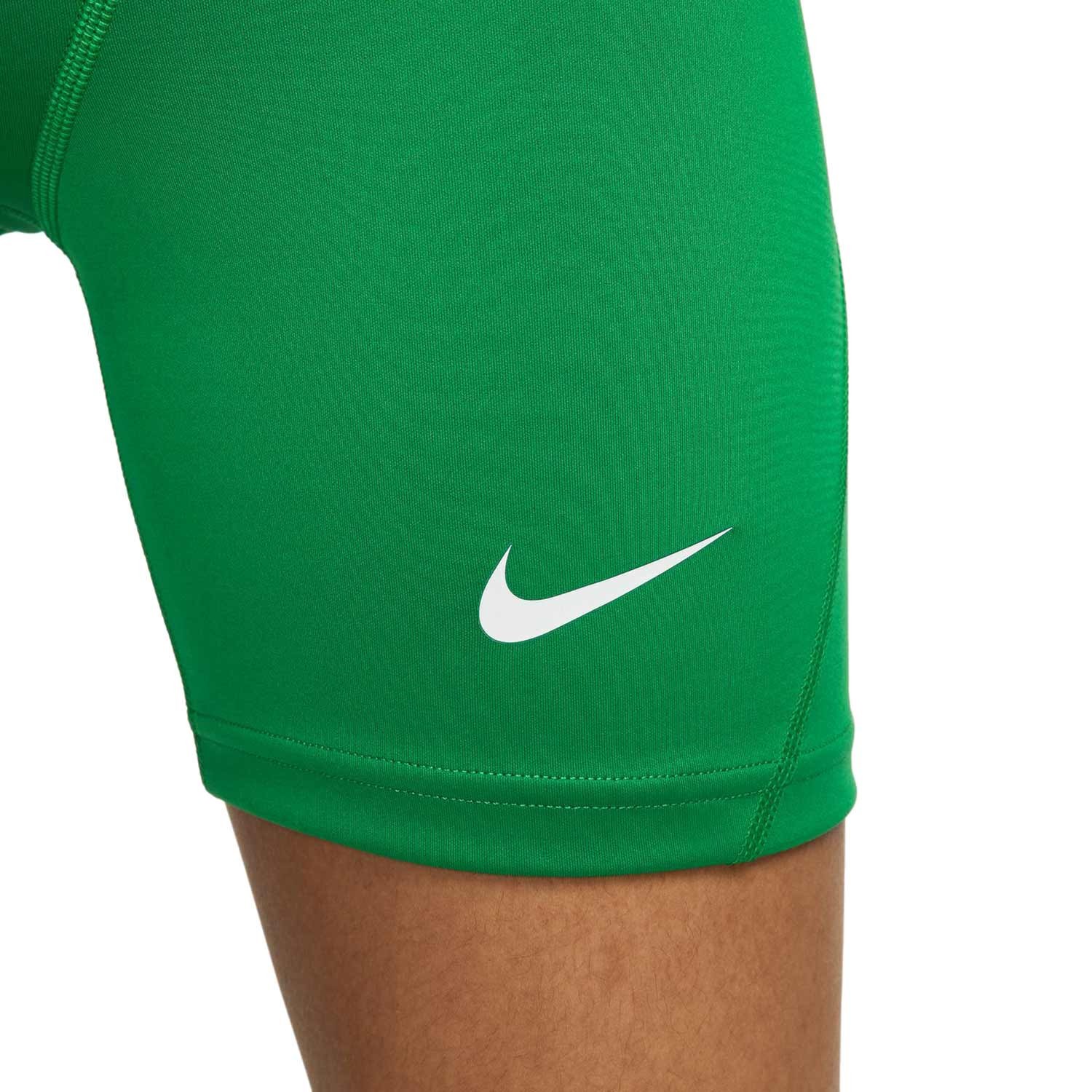 Nike Pro Dri-Fit Strike Kadın Futbol Şort Yeşil