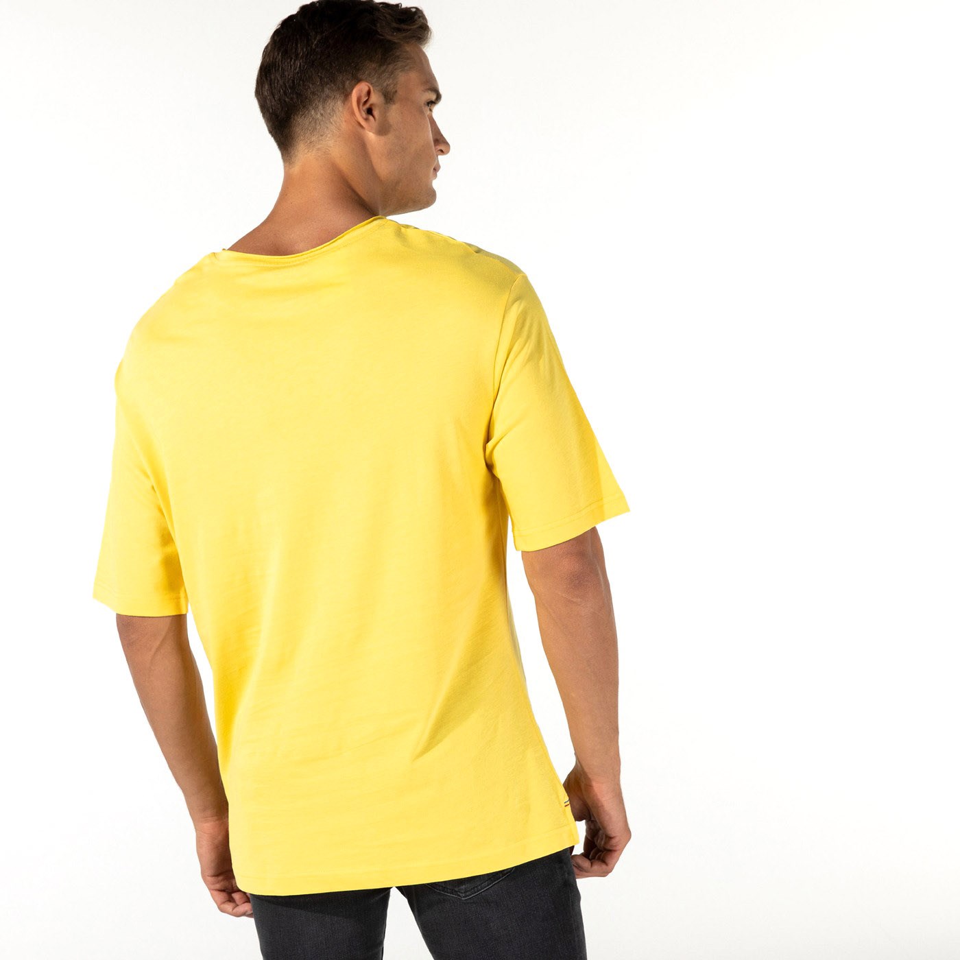 Nautica V15470T Erkek Oversize T-shirt Sarı
